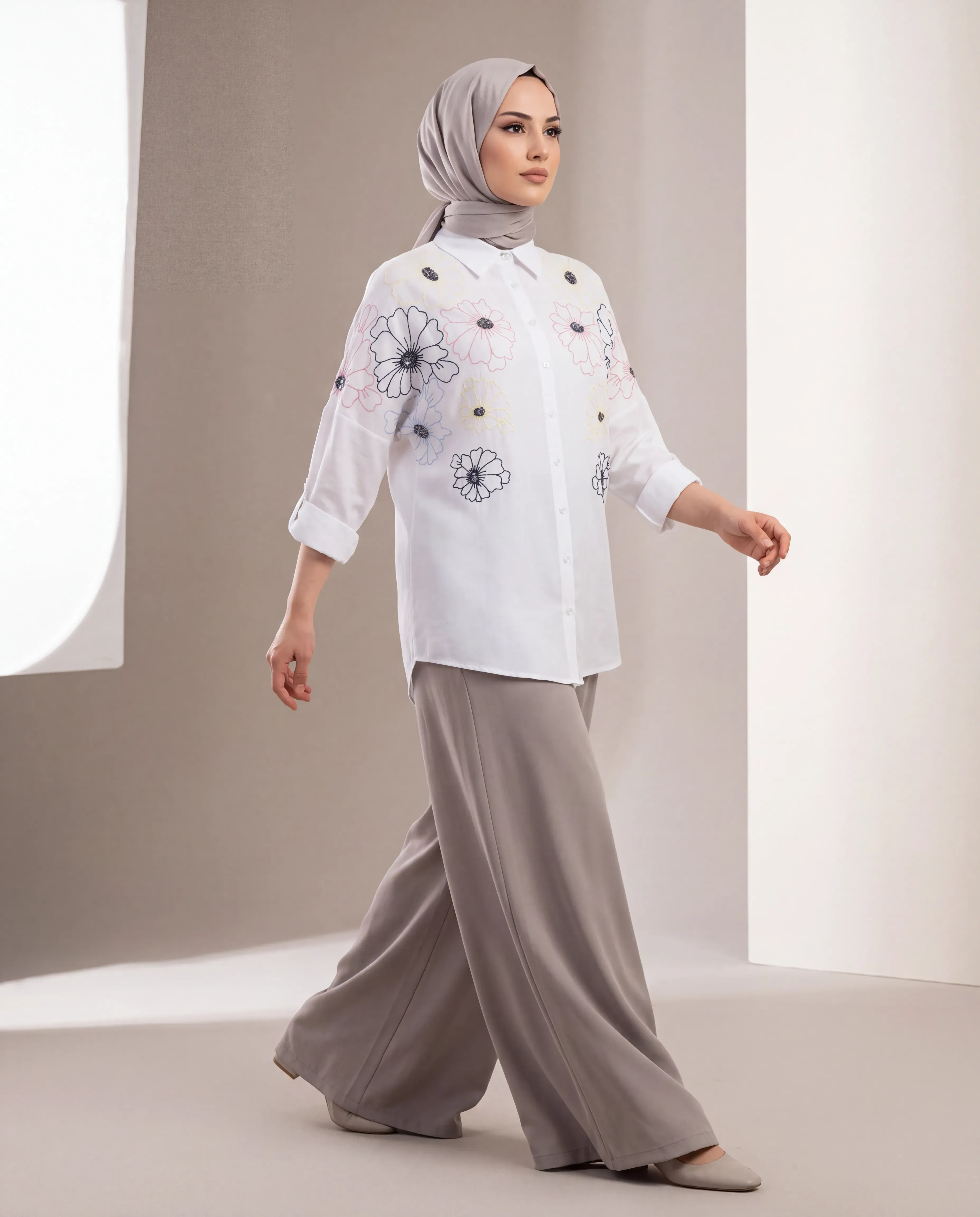 NAKIŞ İŞLEMELİ OVERSİZE KETEN GÖMLEK17606