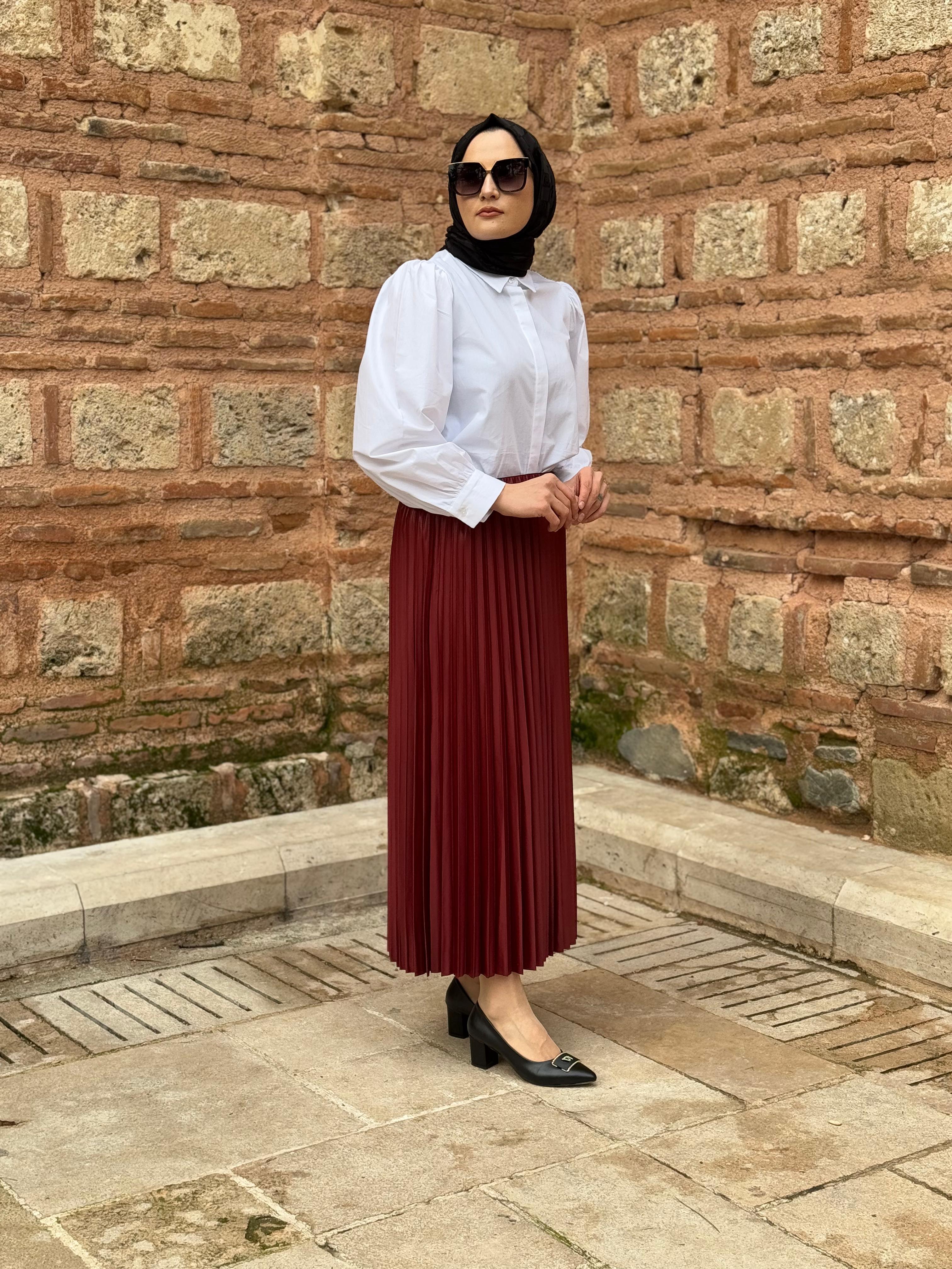 PİLİSELİ KUMAŞ ETEK BORDO 38-46 UYUMLU STANDART  BEDEN 