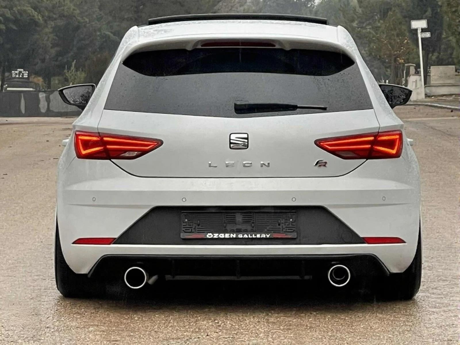 SEAT LEON MK3 2017-2020 TEKLİ SAĞ SOL ÇIKIŞ DİFÜZÖR