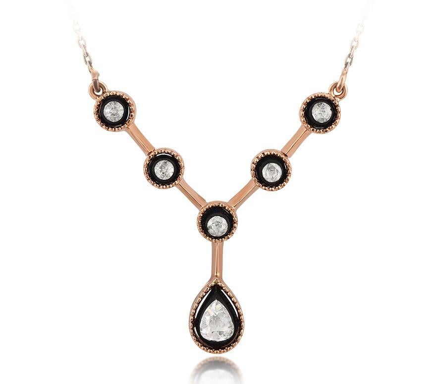 0.30 Karat Elmas Kolye