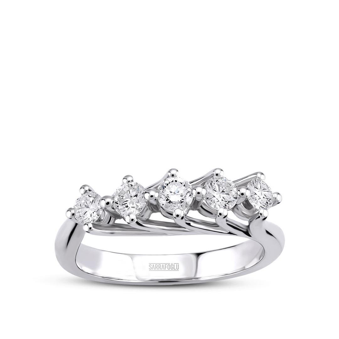 0.30 Karat Beştaş Pırlanta Yüzük