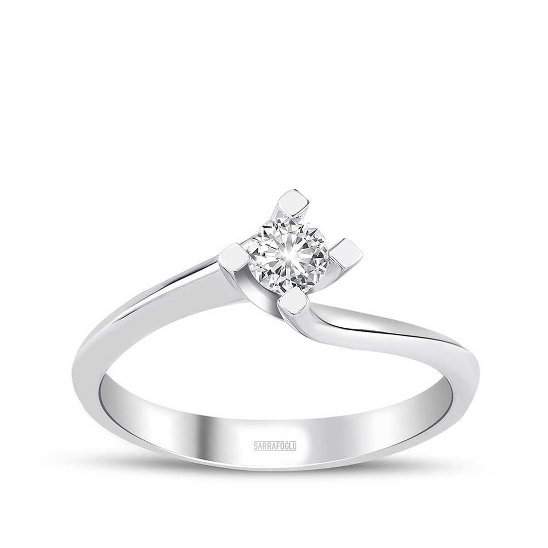 0.30 Karat Çaprast Tektaş Pırlanta Yüzük