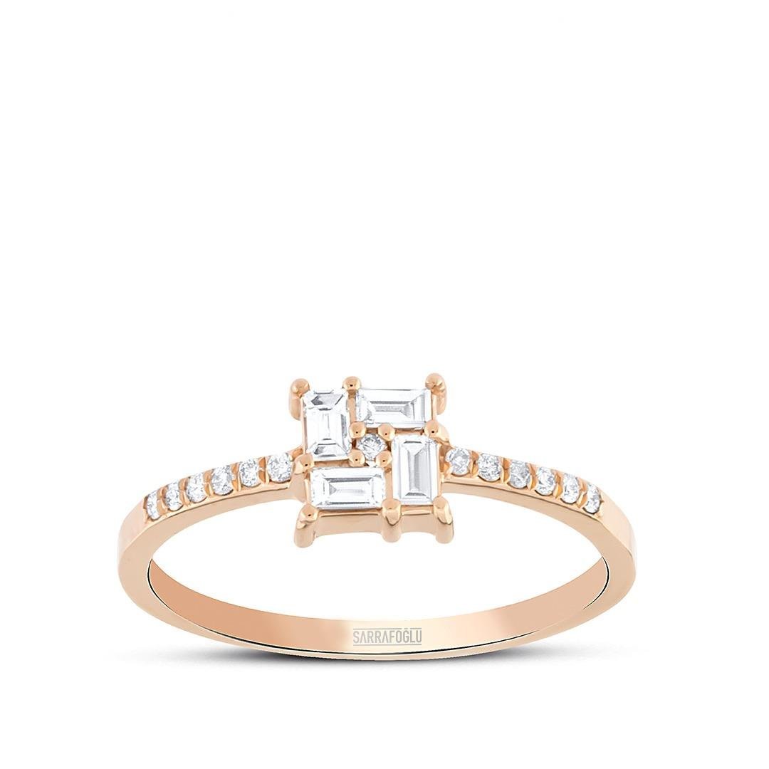 0.28 Karat Baget Pırlanta Yüzük