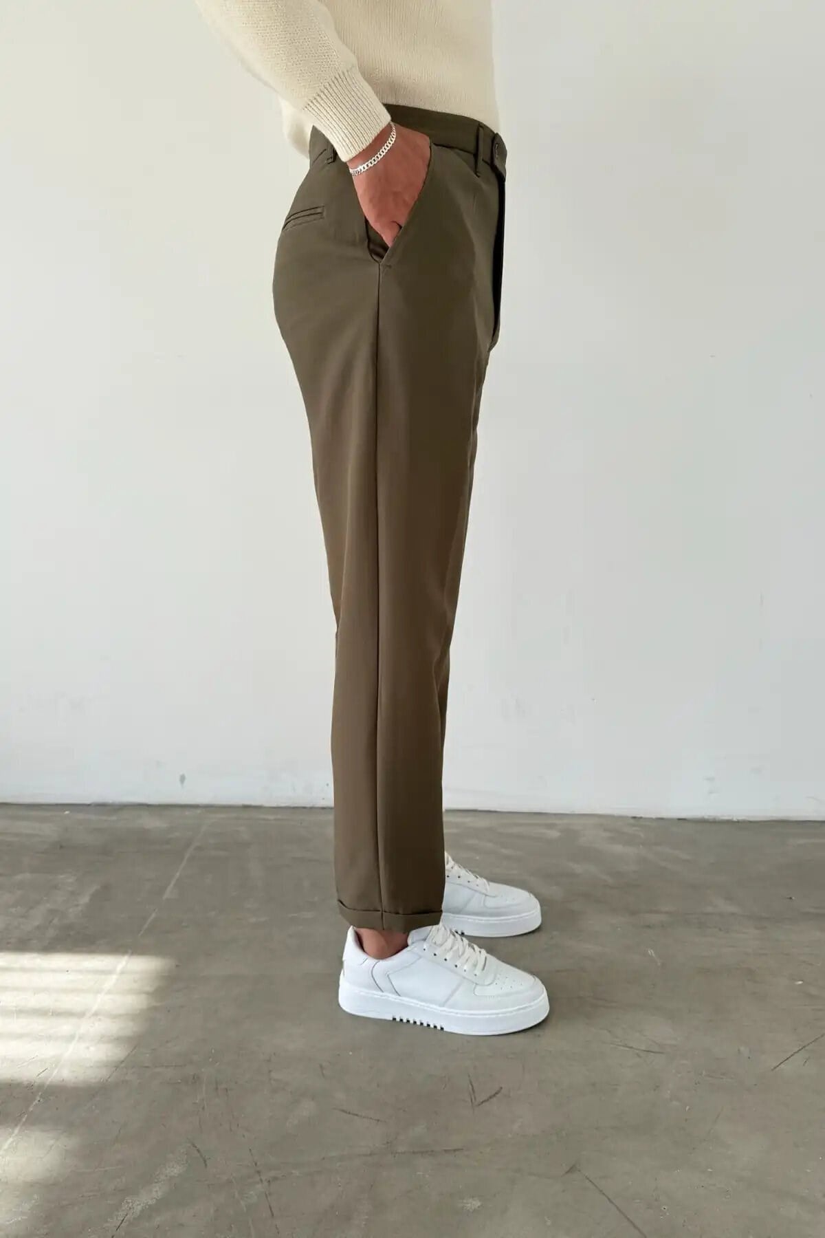 Haki Kısa Dilli Double Paça İtalyan Kesim Gabardin Kumaş Pantolon