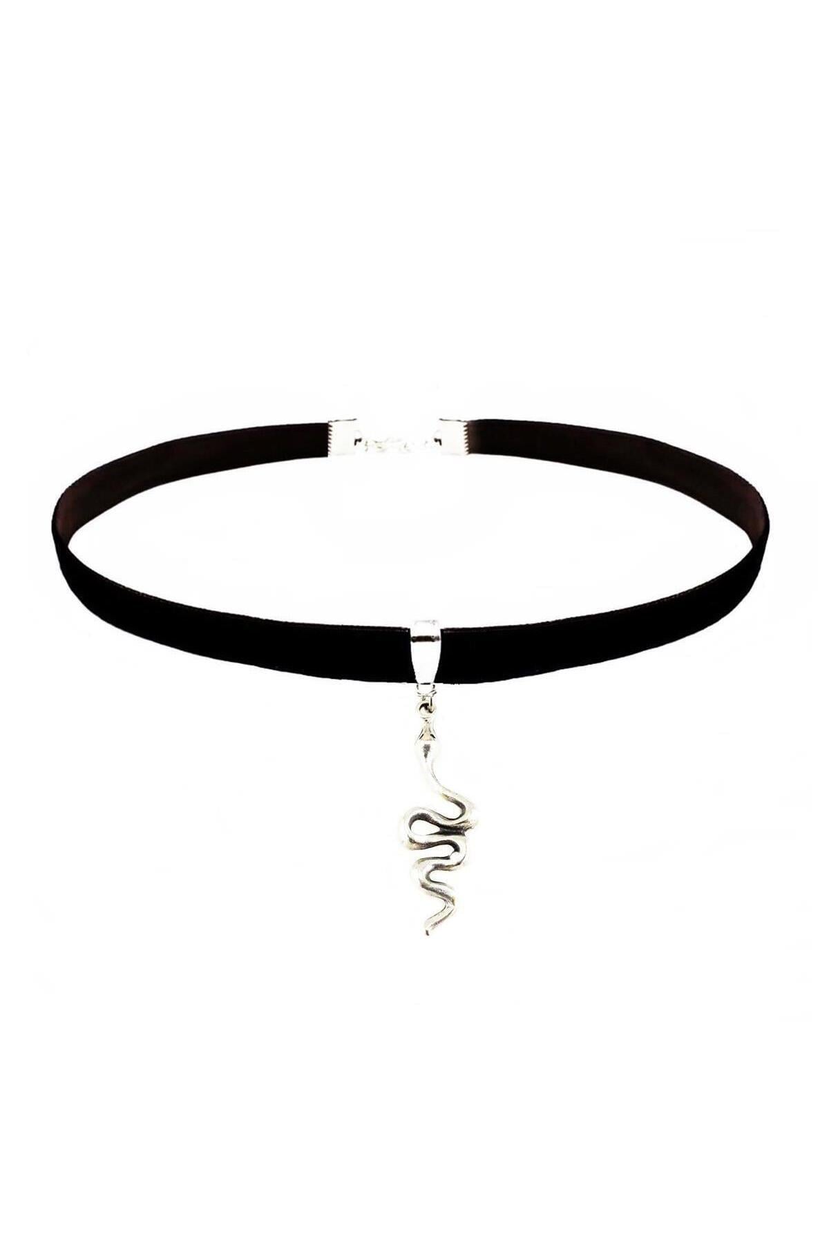 Siyah Kadife Kadın Yılan Choker Kolye