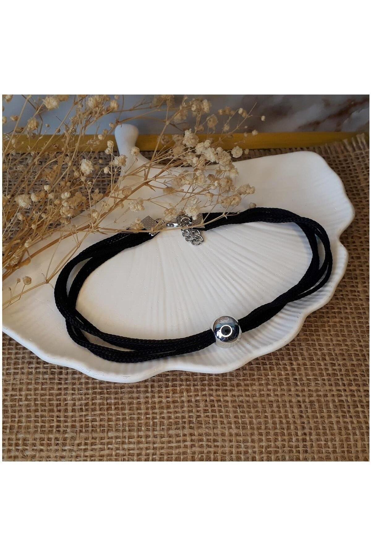 Siyah Makrome İp & Metal Boncuk Kadın Choker Kolye
