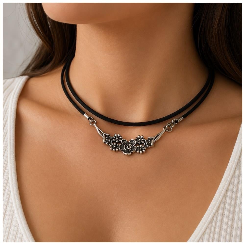 Siyah Süet - Antik Gümüş Kadın Choker
