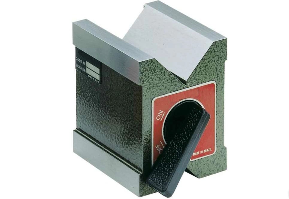 Manyetik V Yatak 60X70X73Mm