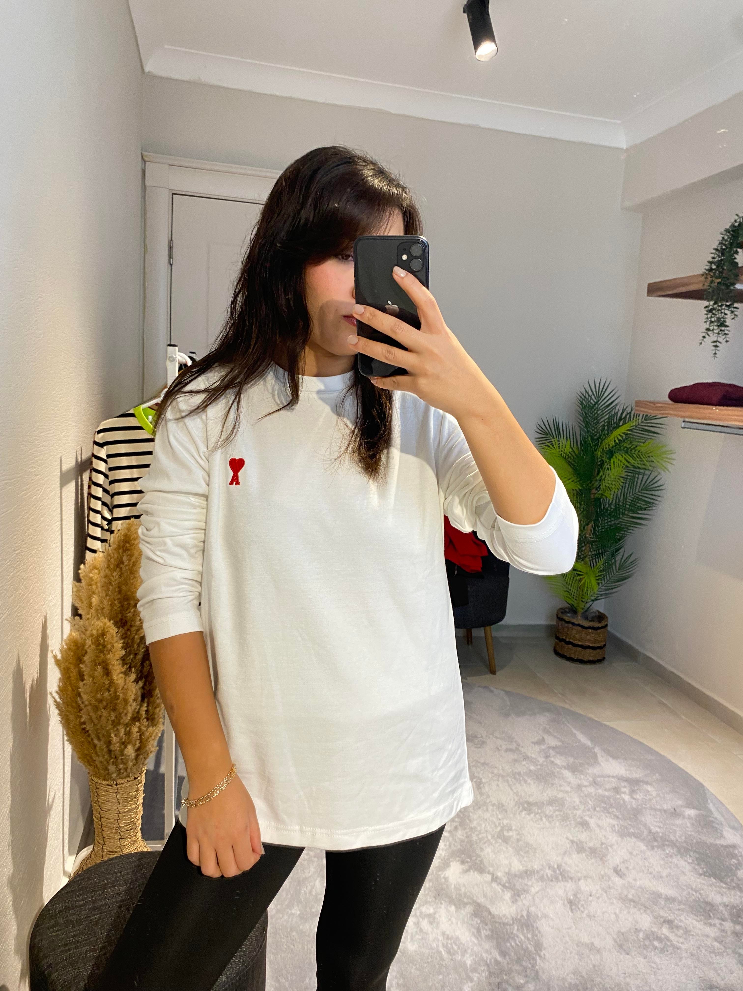 Beyaz Baskılı Basic Bluz