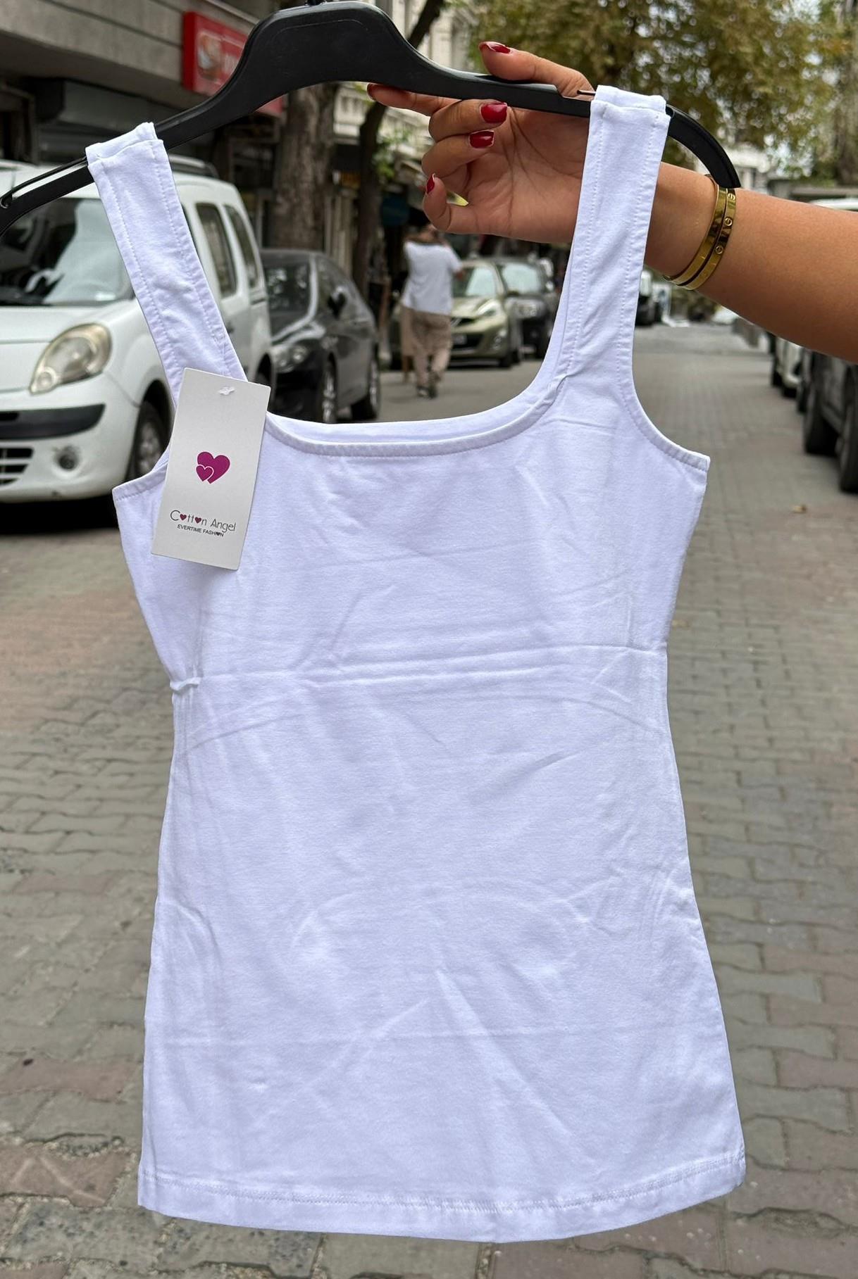 Hande erçel model Atlet Beyaz(1 beden büyük alın)