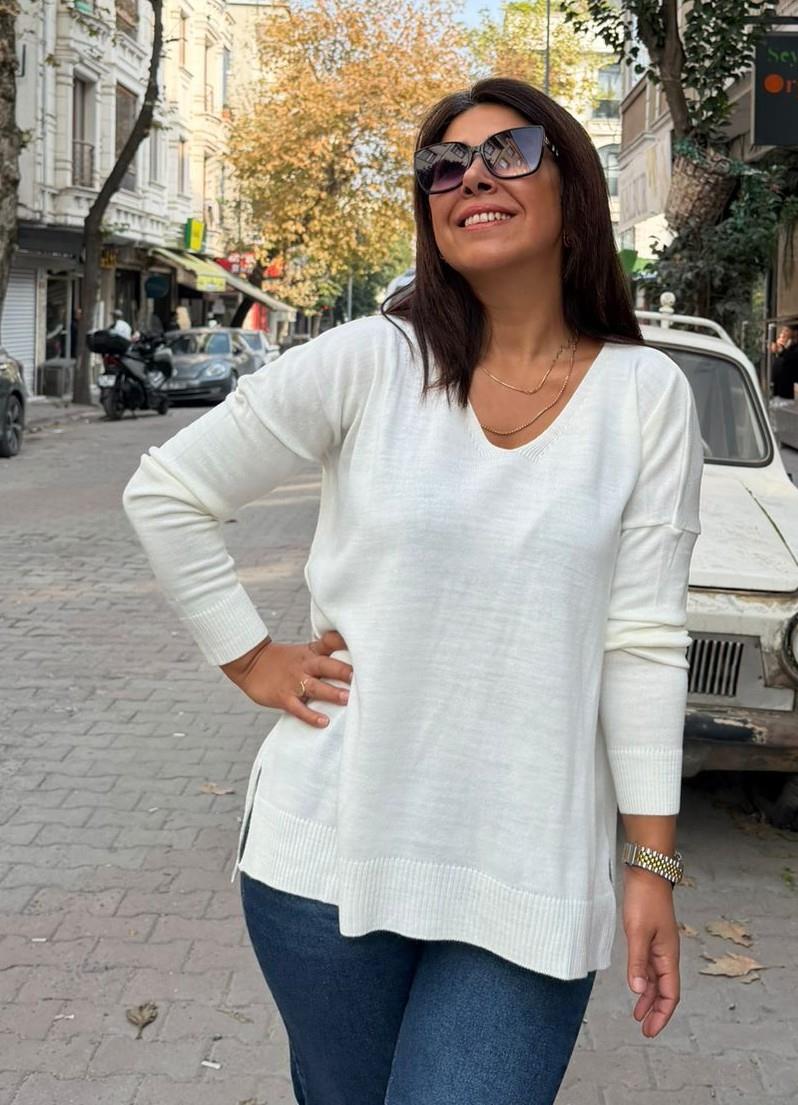 V Yaka Triko Beyaz  (38-44 uymlu)