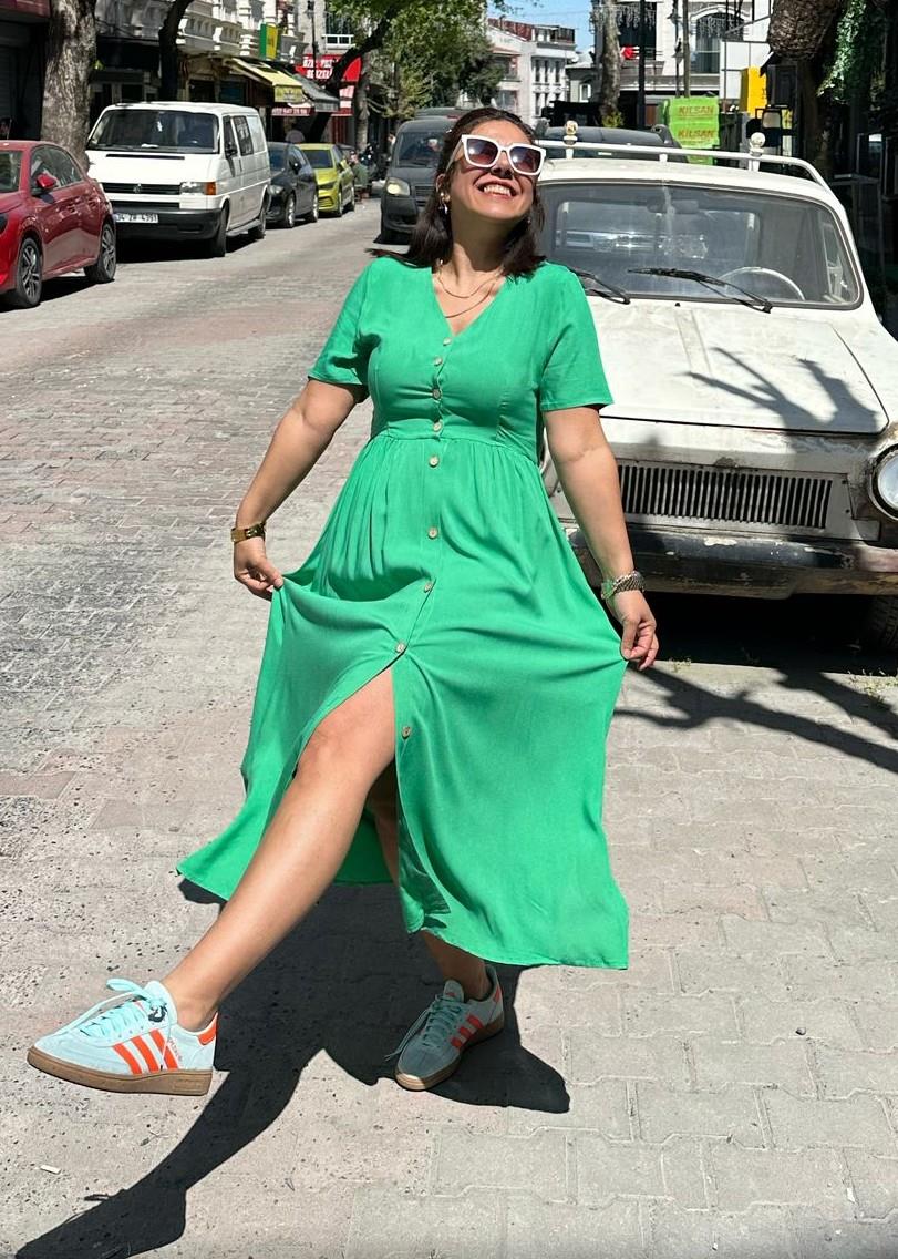 Yeşil Elbise 
