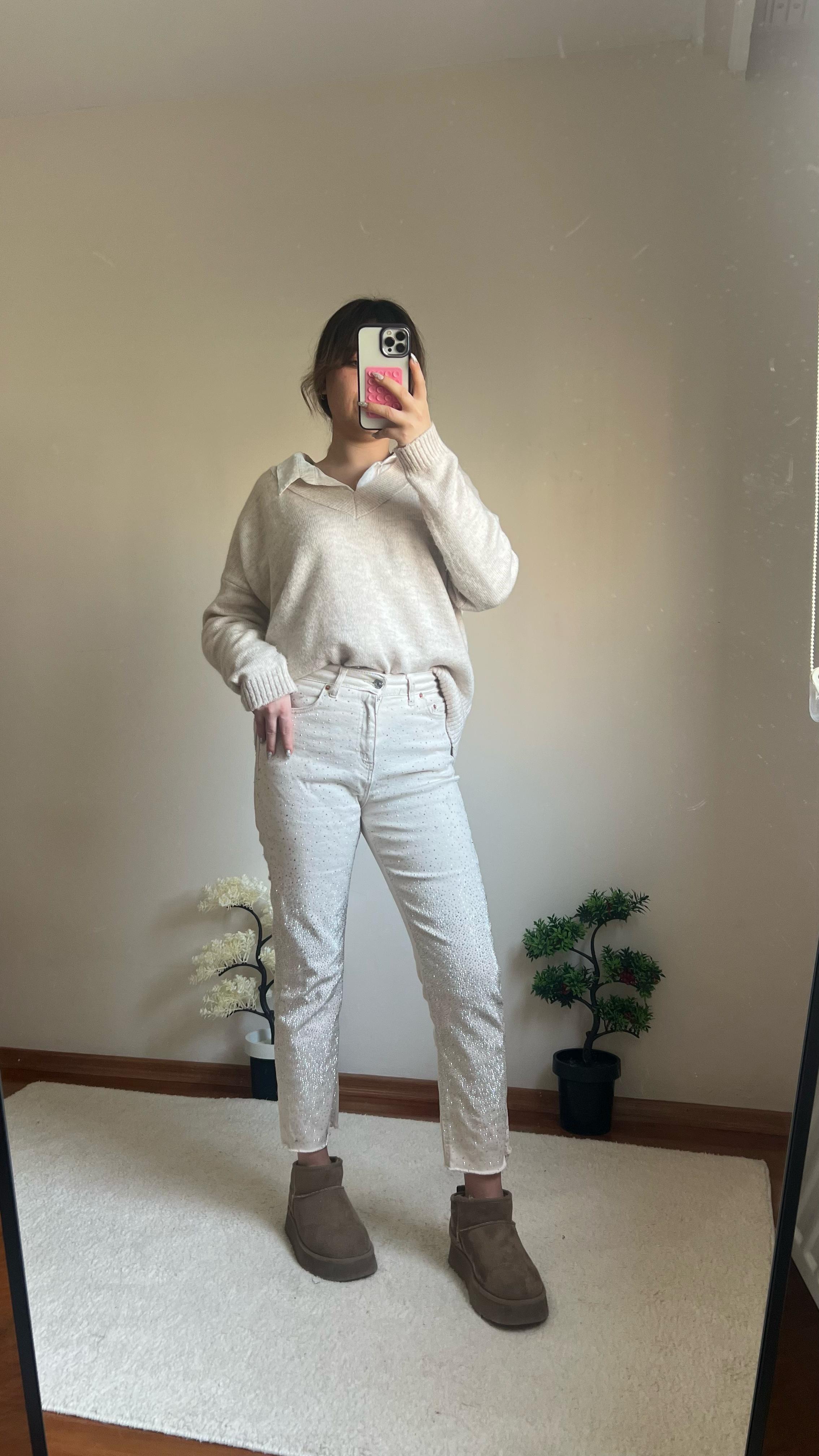Krem renk taşlı pantolon