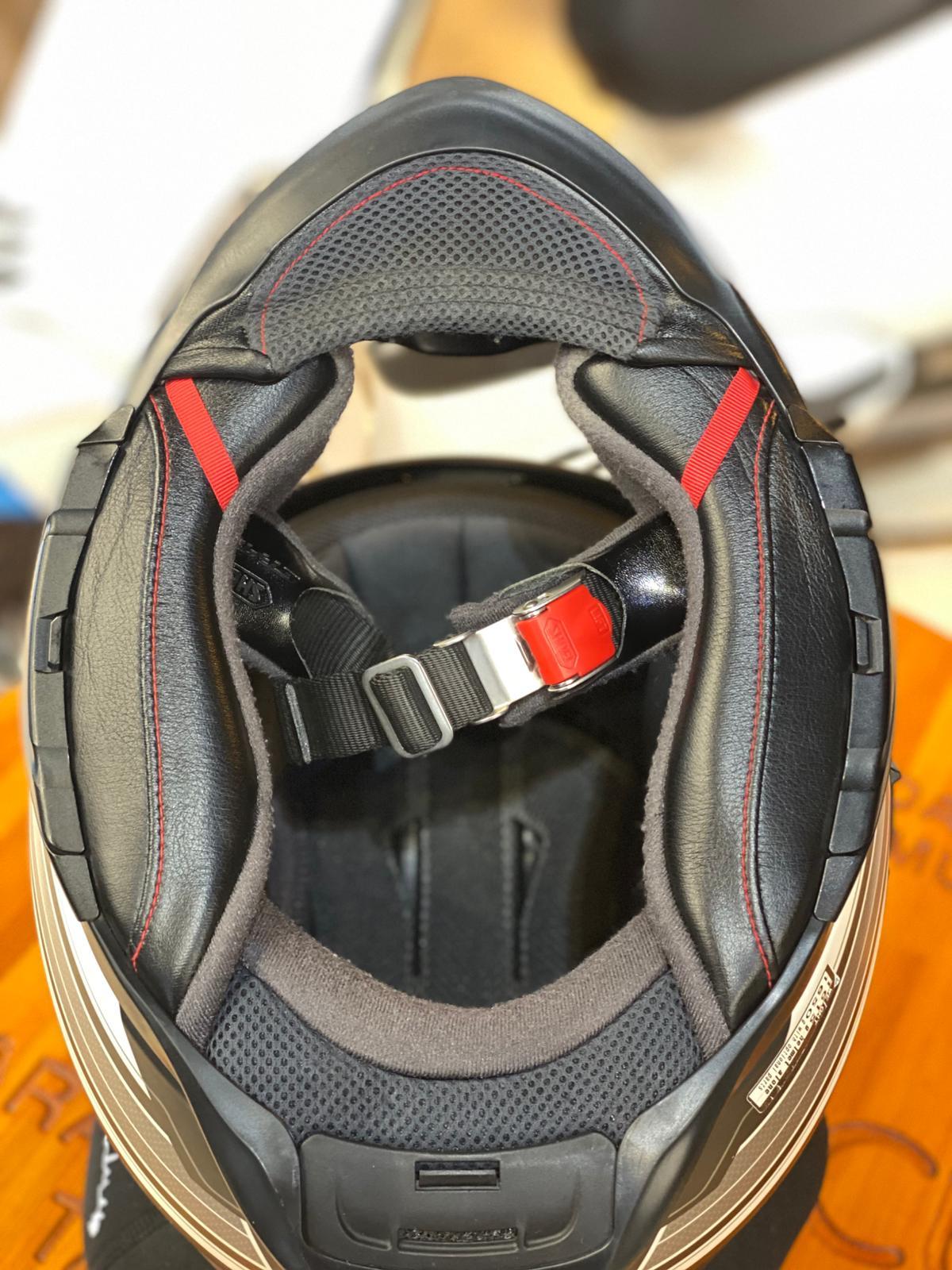 İkinci El SHOEI GT-Air 2 INSIGNIA TC-5 (Siyah/Gri/Kırmızı) - Az Kullanılmış, Mükemmel Kondisyon