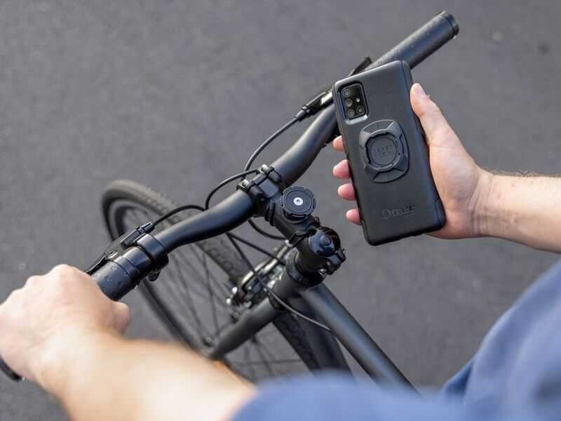 QUADLOCK UNIVERSAL ADAPTOR