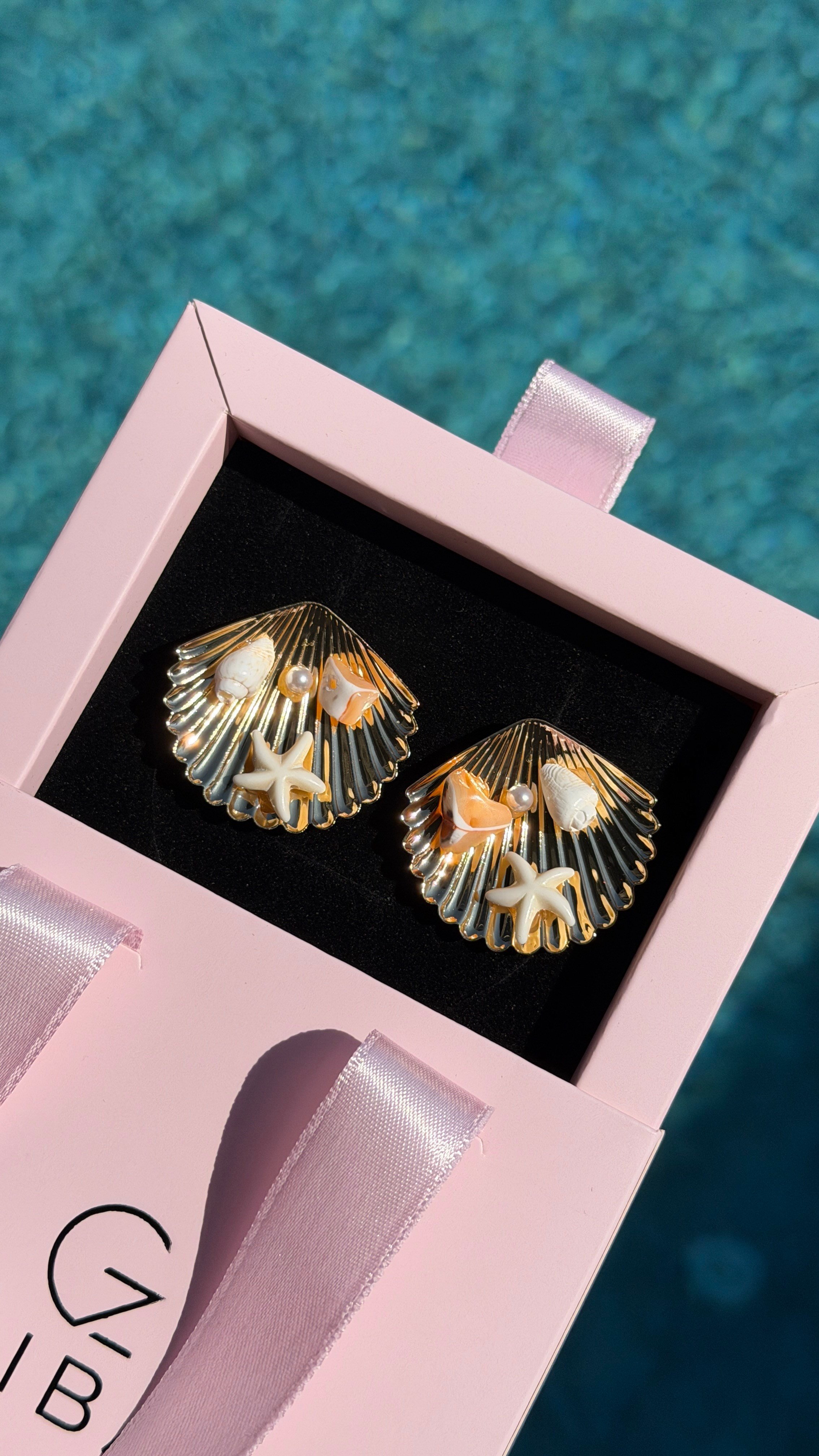 İstiridye Küpe Gold (3cm)