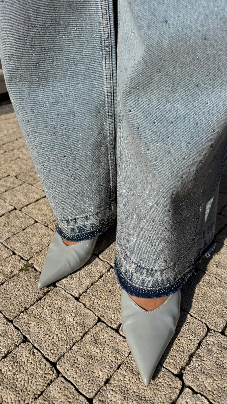 Kesik Paça Taşlı Denim