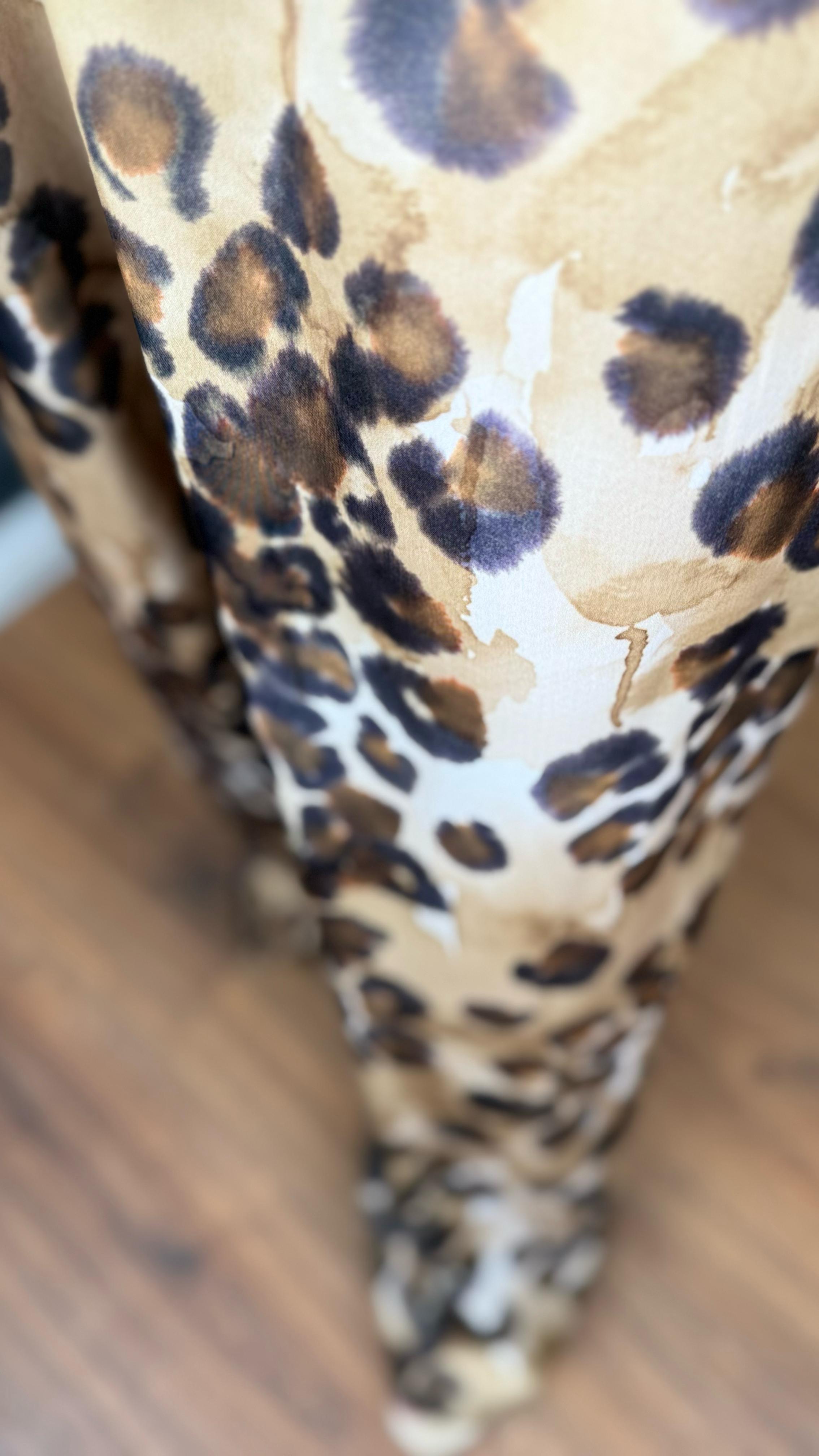 LEOPAR DESENLİ TASARIM TAKIM