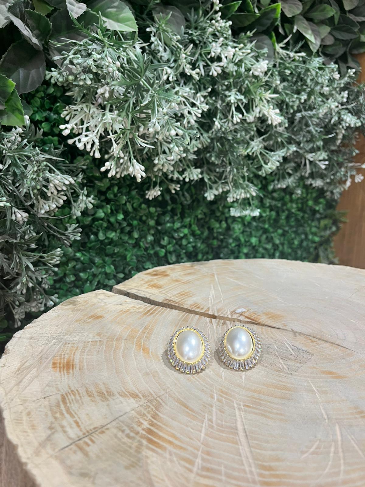 SWAROVSKİ KAPLAMALI İNCİ KÜPE