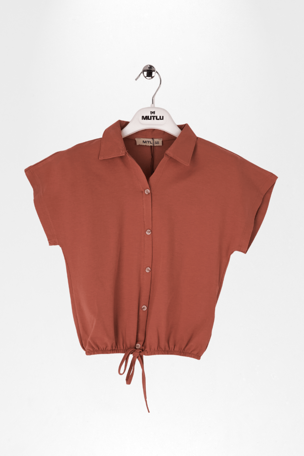 BELİ BÜZGÜLÜ KIZ TİŞÖRT