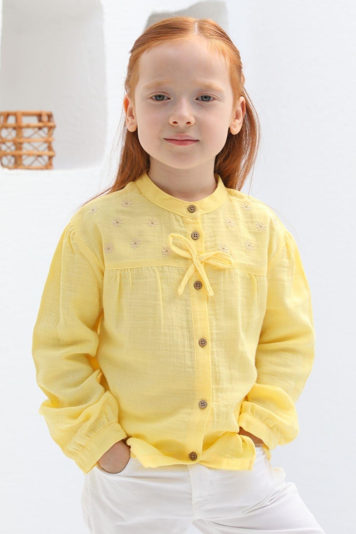 NAKIŞLI HAKİM YAKA KIZ MÜSLİN GÖMLEK