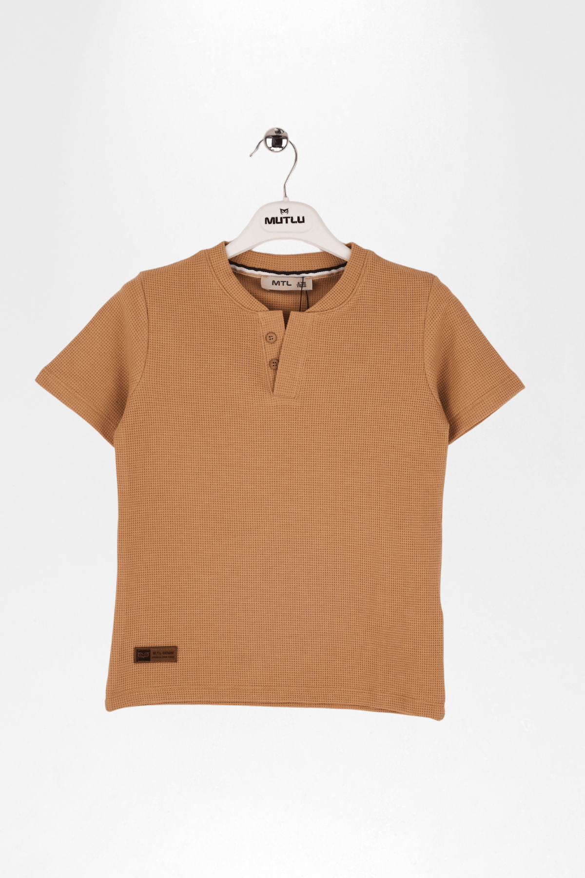 V PATLI DERİ ETİKETLİ ERKEK TSHIRT