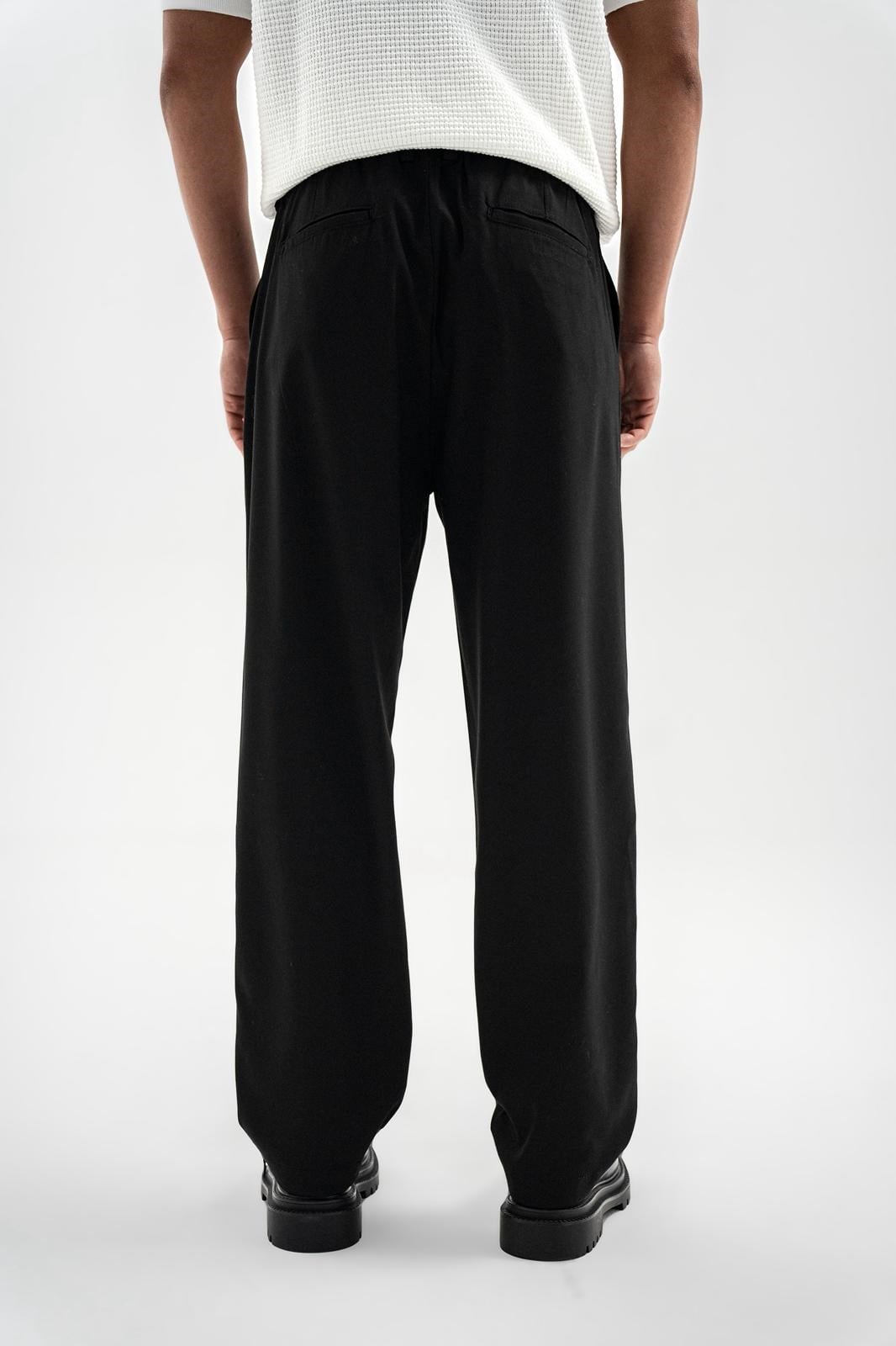 SİYAH PİLİLİ RELAXED FIT PANTOLON R8-5038-9