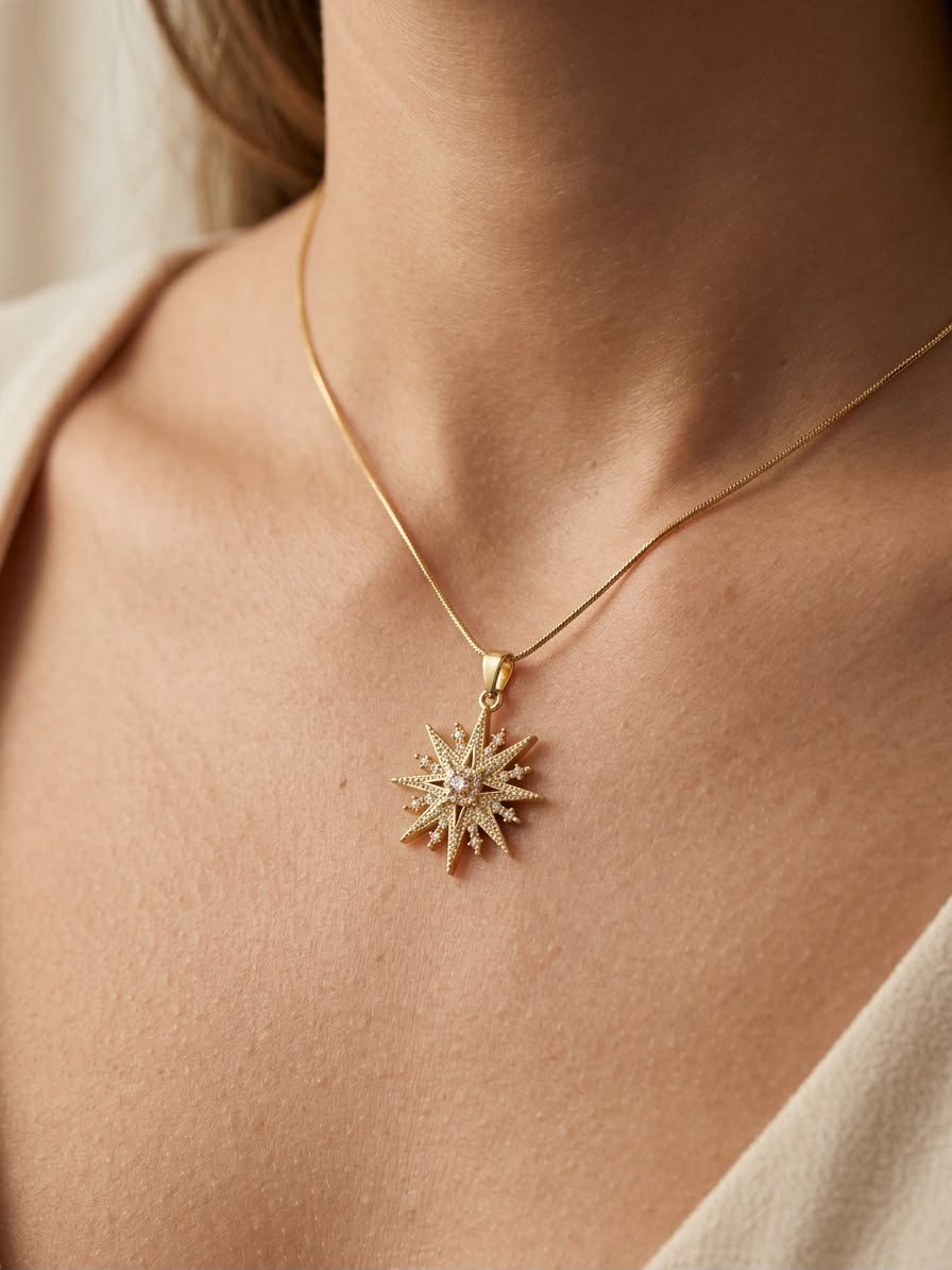  Zirkon Gold Taşlı Kutup Yıldızı Kolye