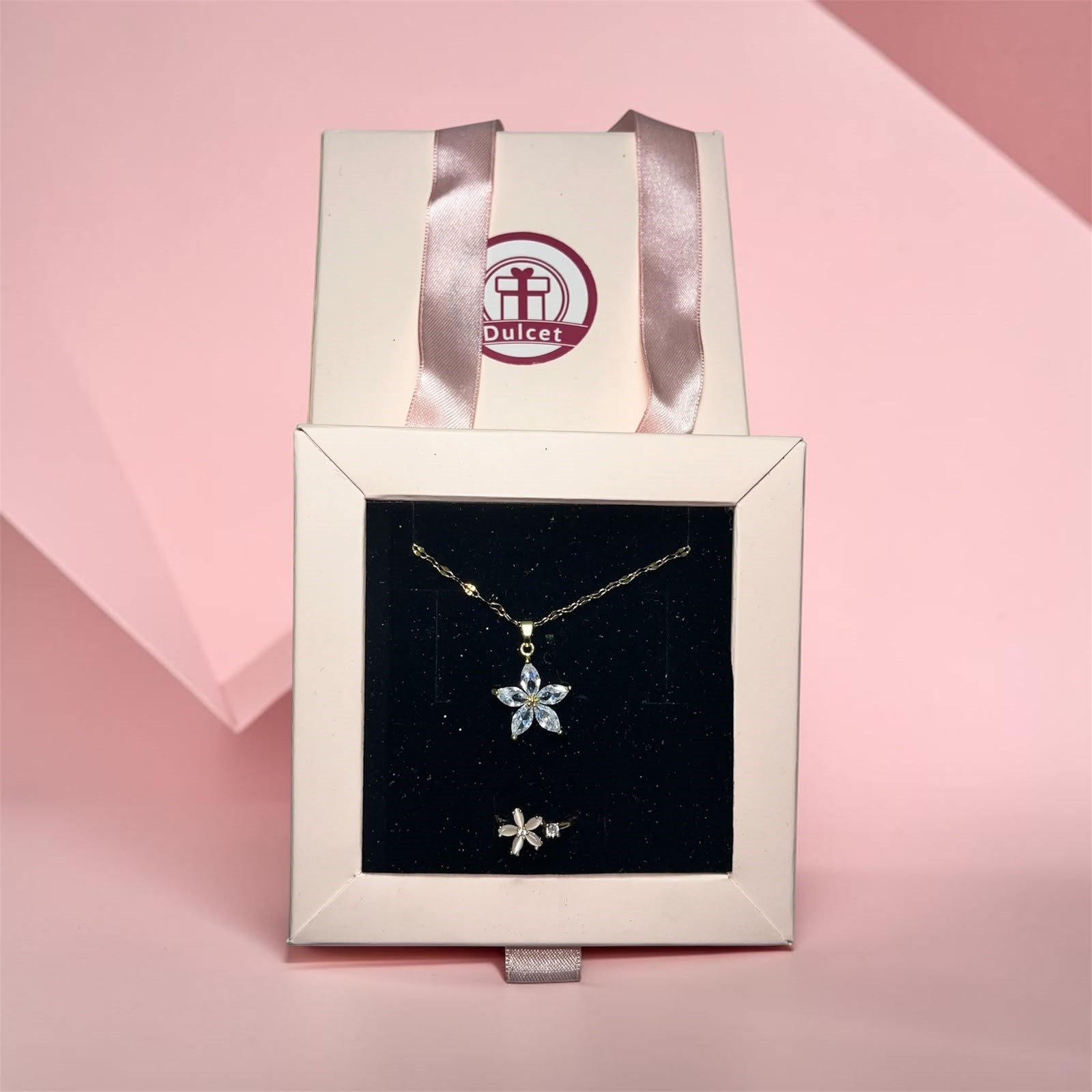 Beyaz Çiçek Gold Set