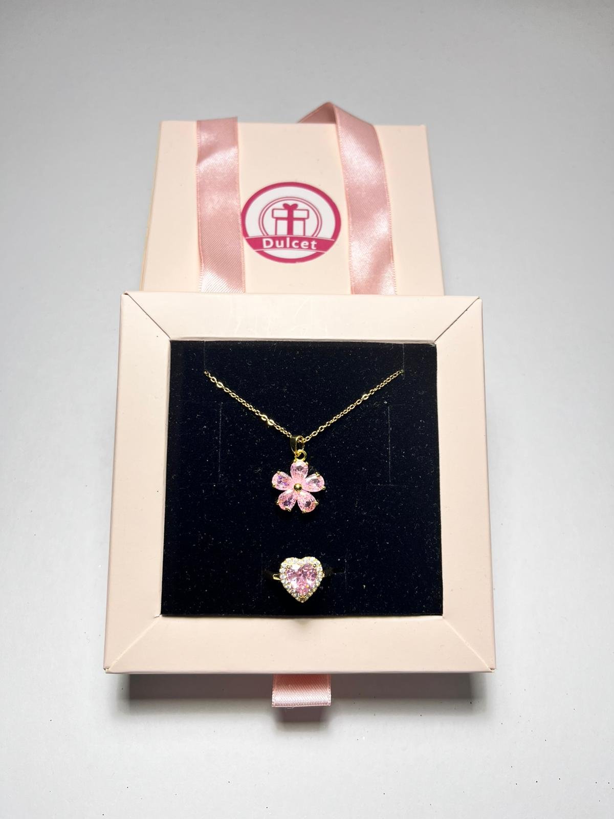 Pembe Papaya Gold Set
