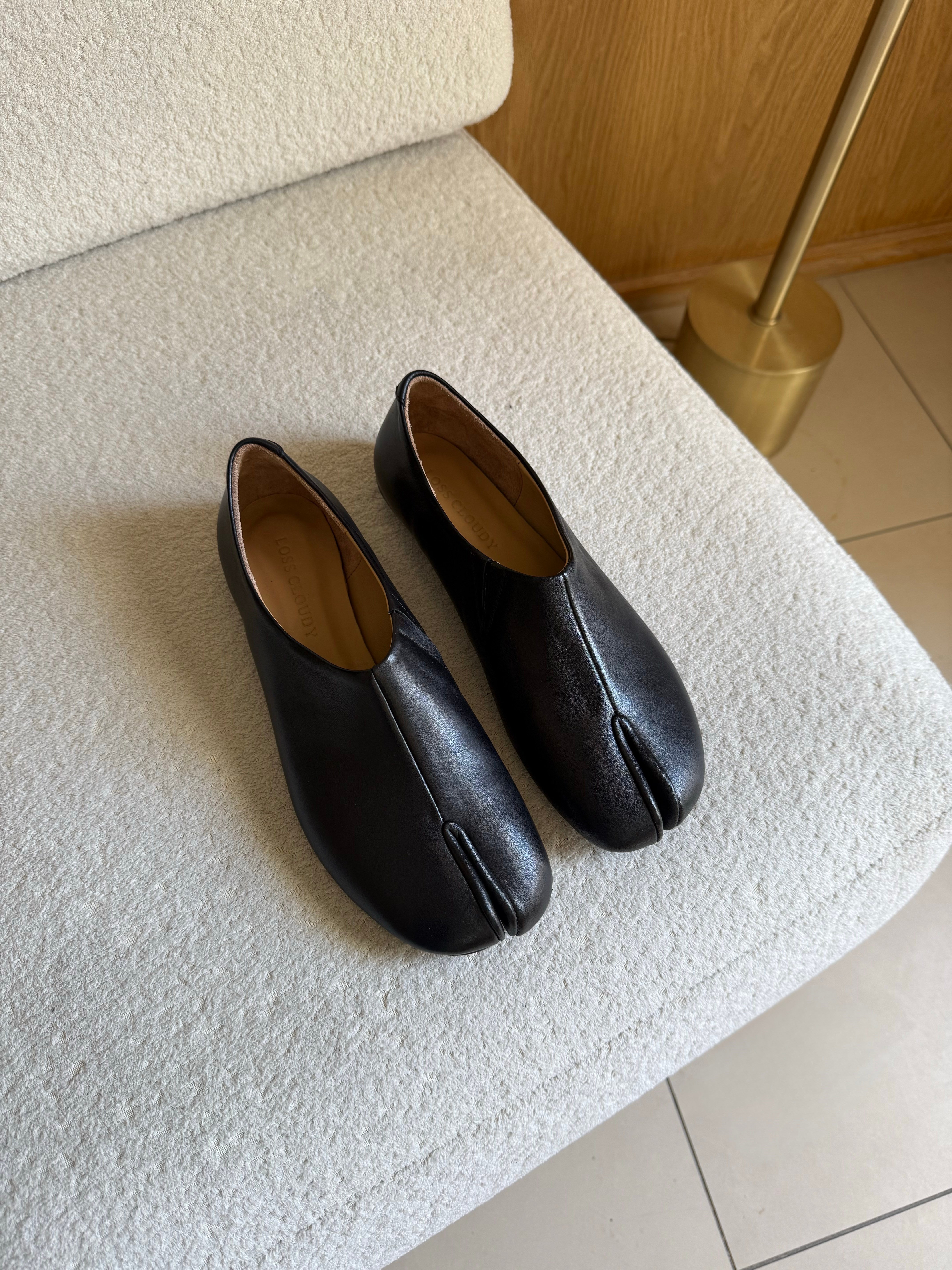 SAKURA SİYAH AYAKKABI