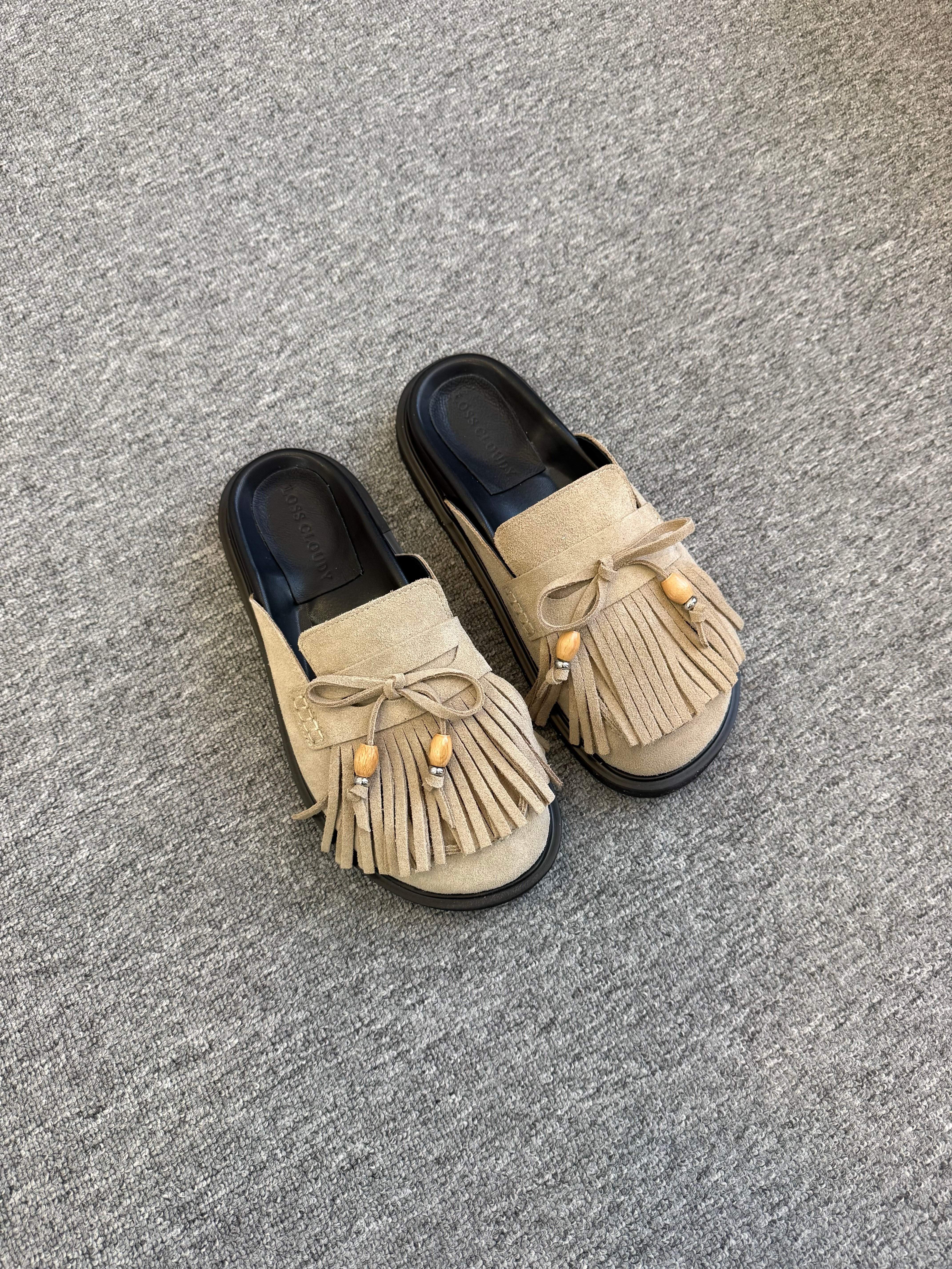 KREM PÜSKÜLLÜ TERLİK