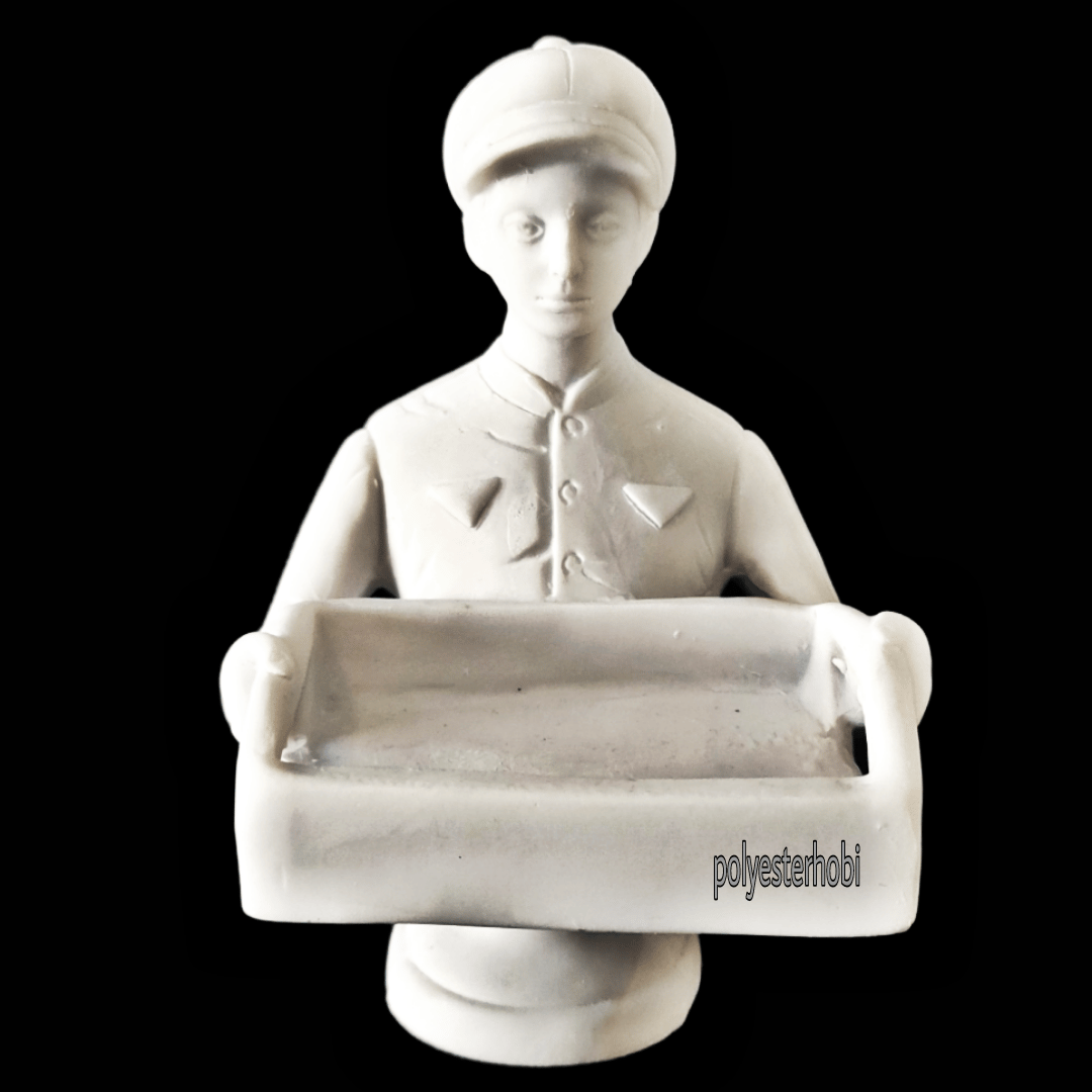 ob-1588-genc-erkek-garson-sunum-biblo--081b-f.png