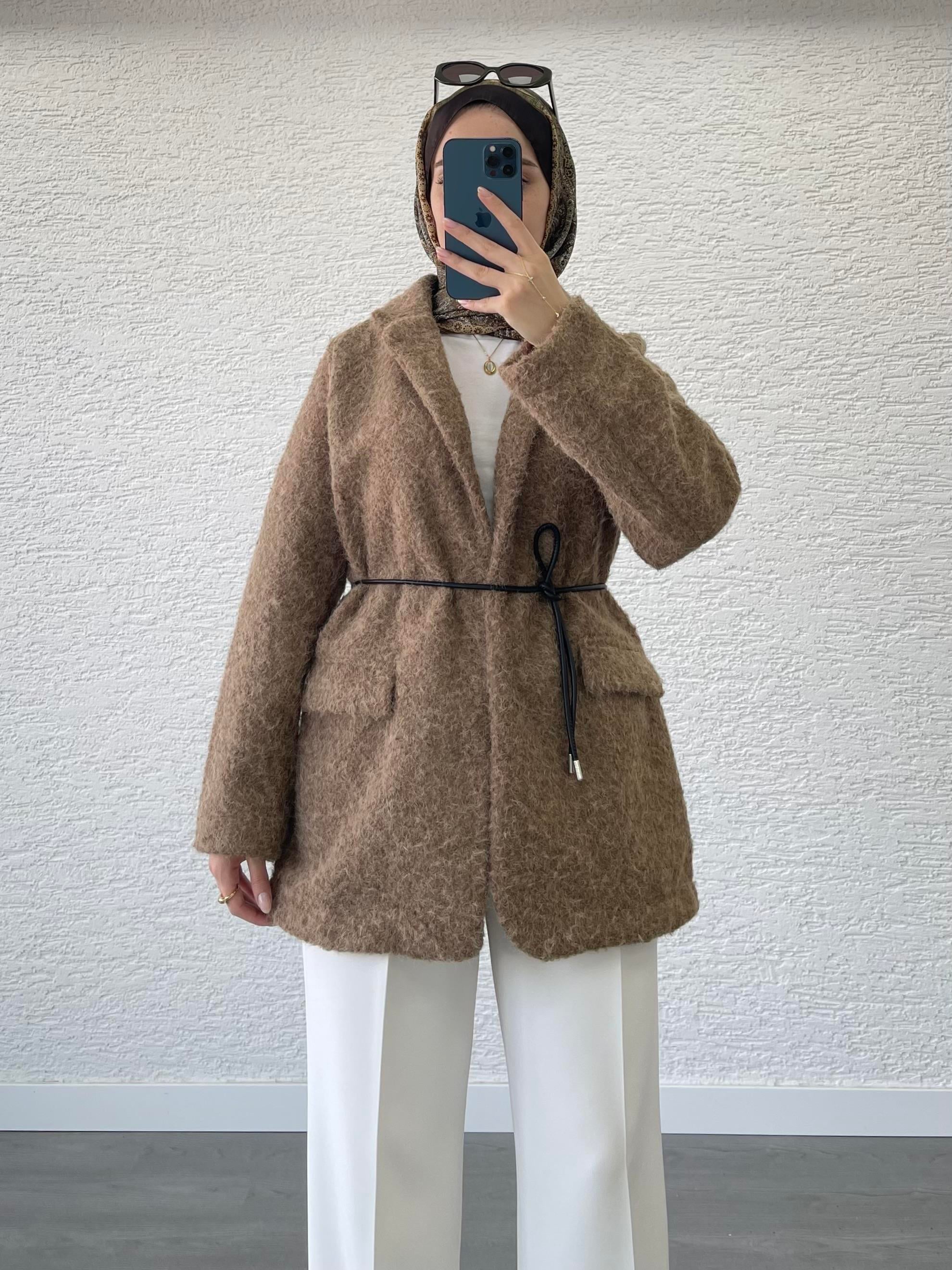 DERİ KEMERLİ KAŞE BLAZER CEKET KARAMEL