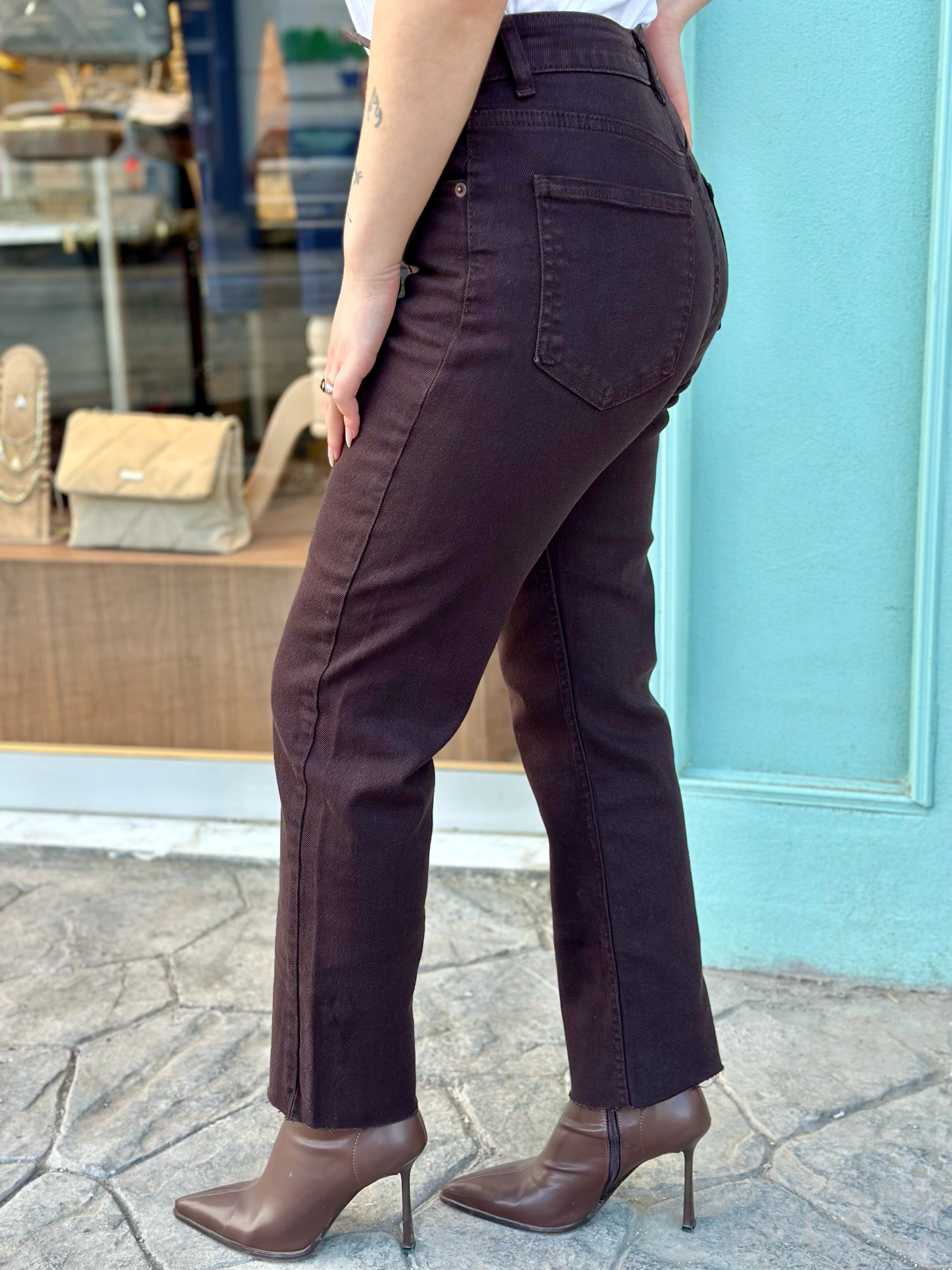 Acı Kahve Boyfit Pantolon
