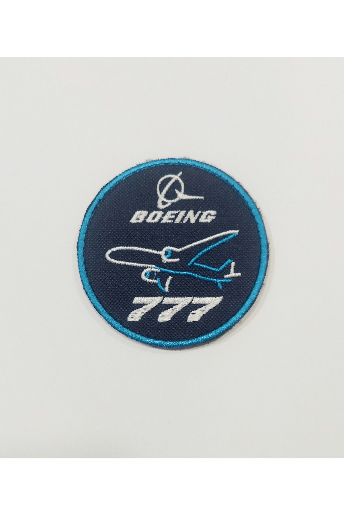 B777 Nakışlı Mont Peçi
