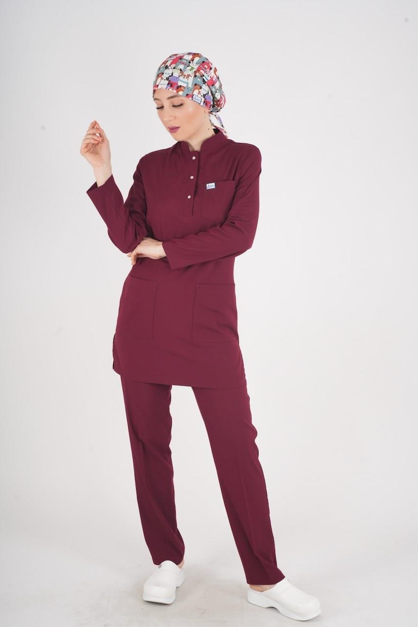 Bordo Renk Sakura Model Tesettür Doktor Hemşire Scrubs Üniforma Takımı-Nur Medikal Giyim