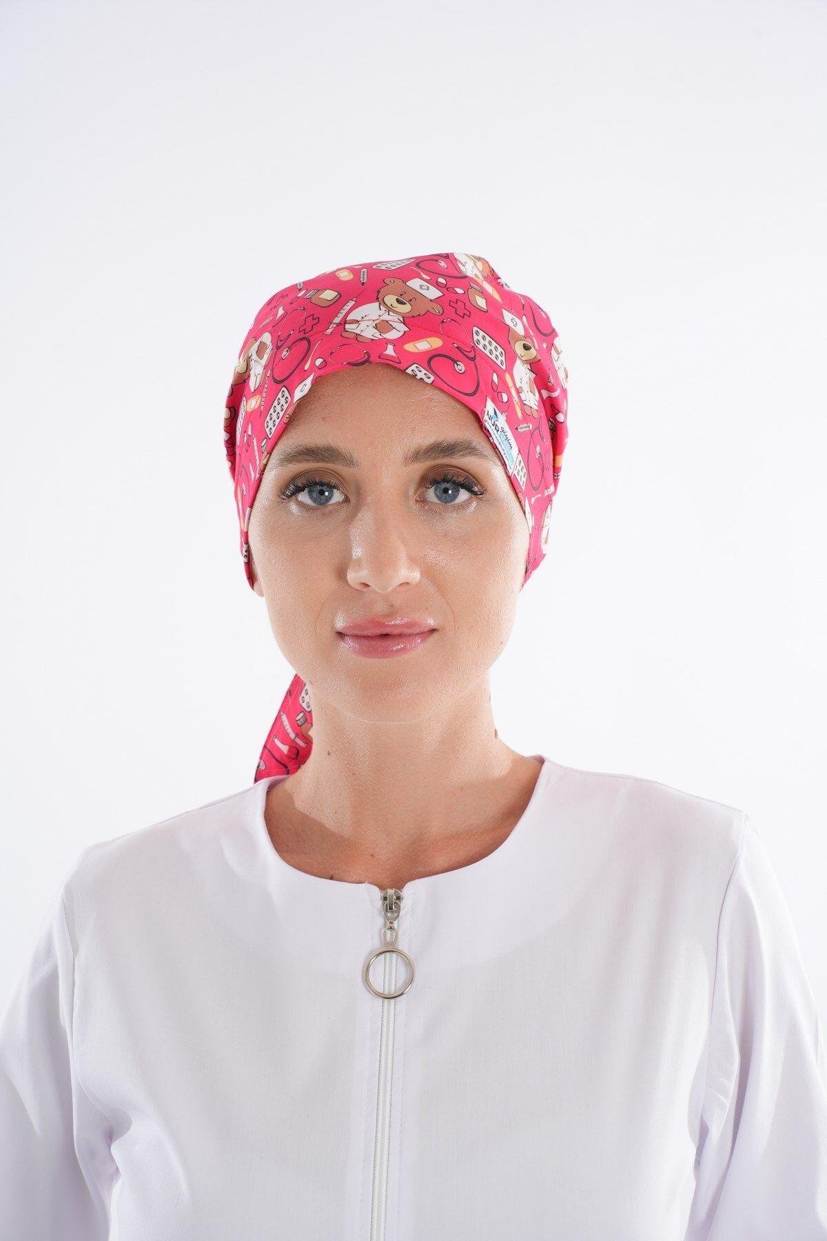 Kırmızı Ayıcık Desenli Tesettür Doktor Hemşire Hastane Aşçı Cerrahi Bone-Nur Medikal Giyim