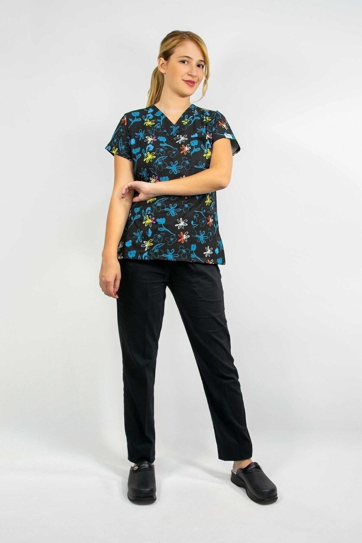 Lacivert Çiçek Desenli Likralı Alt Üst Takım-Nur Medikal Giyim