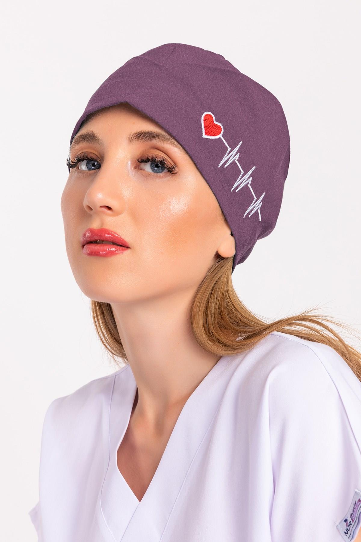 Unisex Leylak Kalp Ritim Nakışlı Doktor Hemşire Hastane Medikal Cerrahi Bonesi-Nur Medikal Giyim