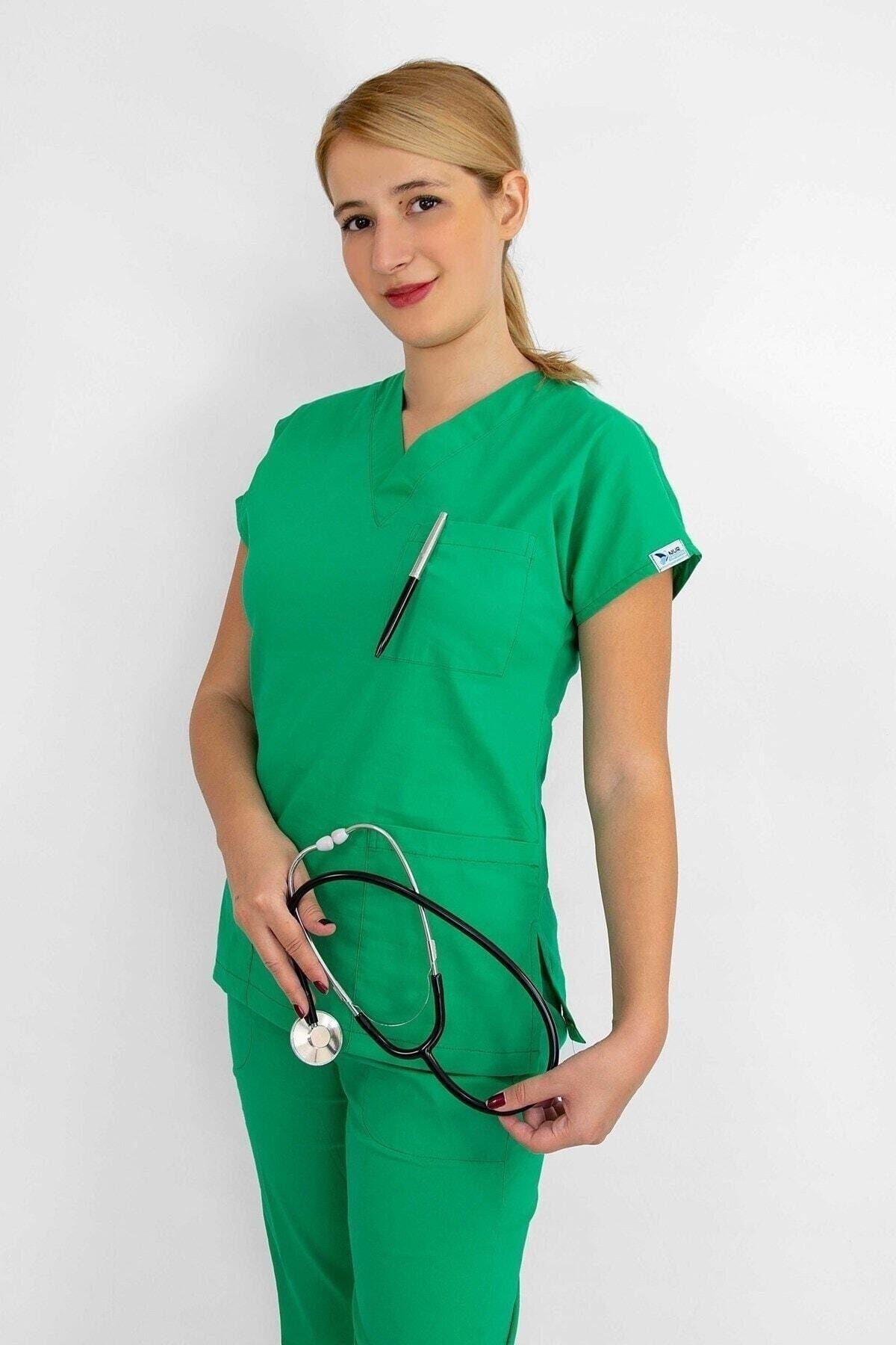 Yaprak Yeşili Likralı Üst Forma-Nur Medikal Giyim