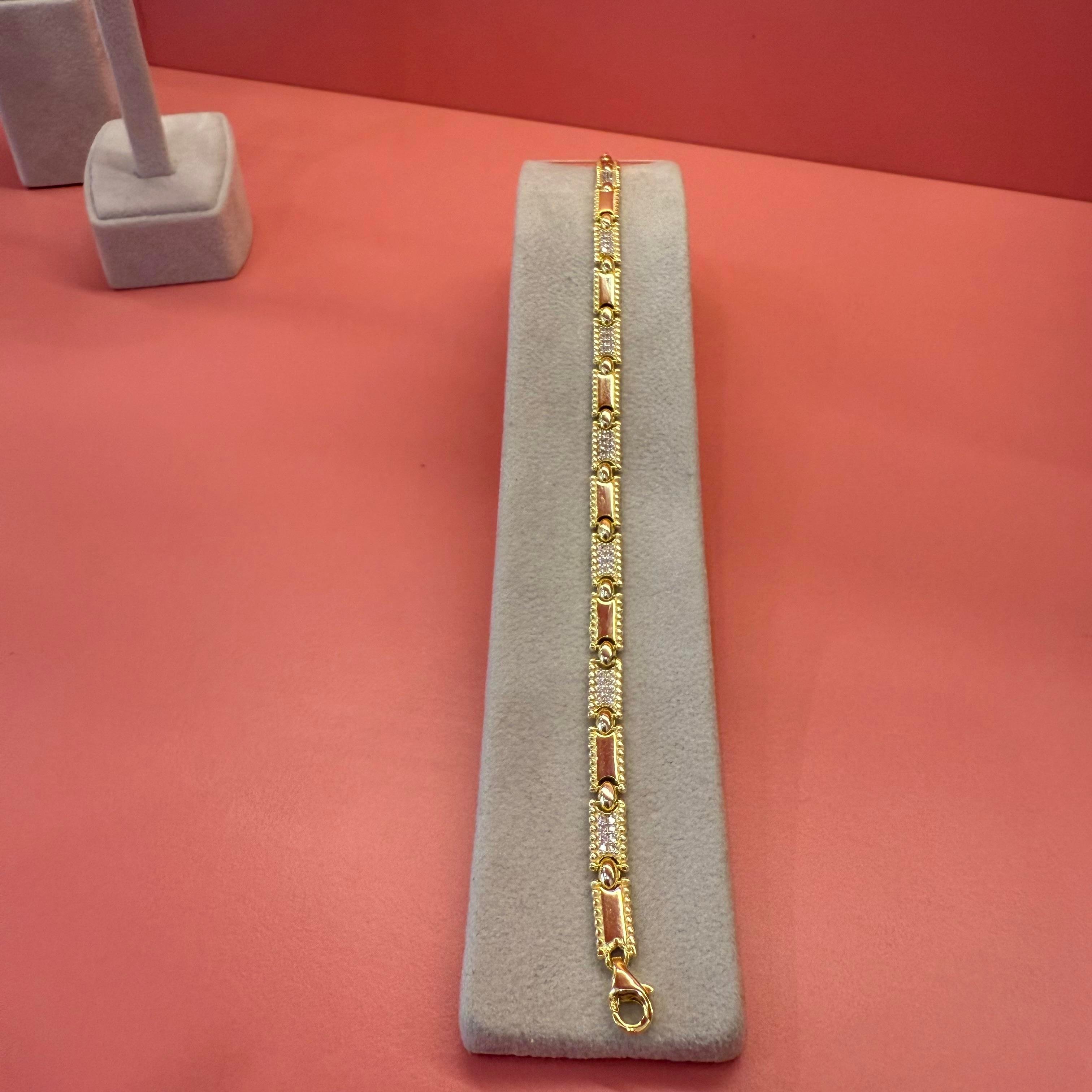 HENNA TAŞLI GOLD BİLEKLİK
