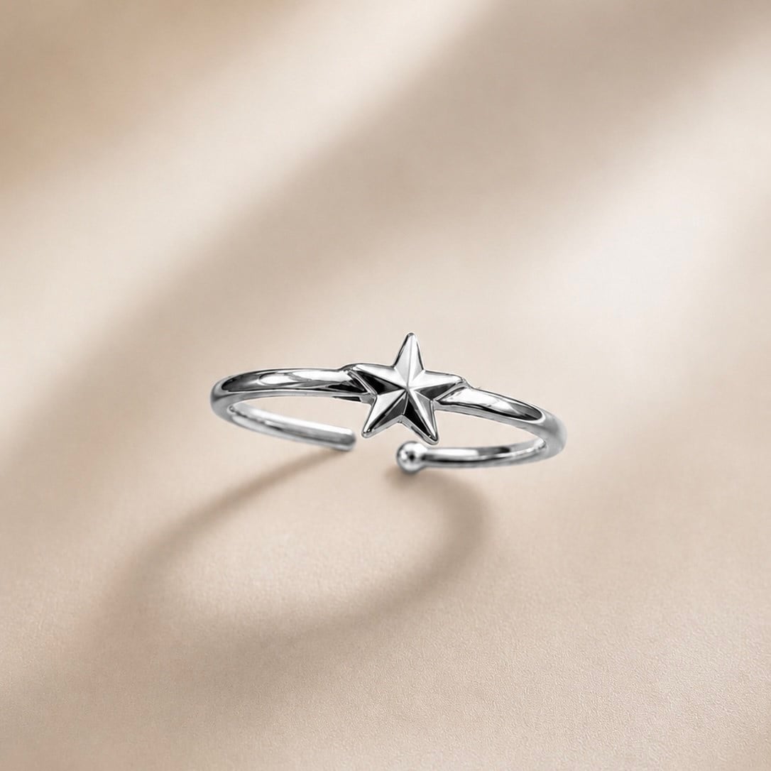 VELORA SILVER STAR RING