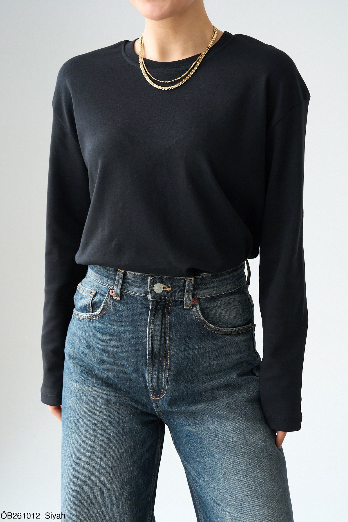 UZUN KOLLU T-SHIRT