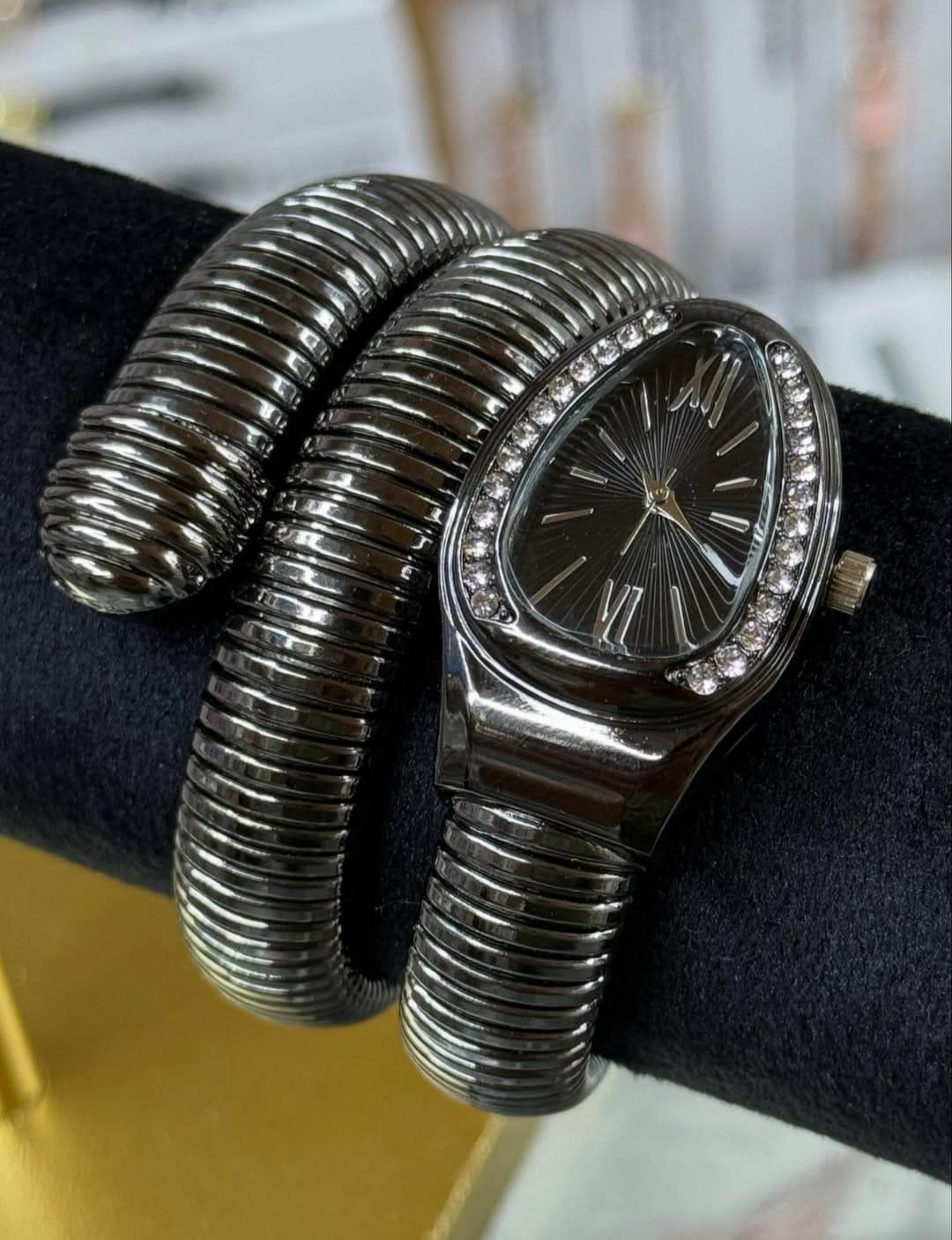 BULGARİ SERPENTİ SAAT