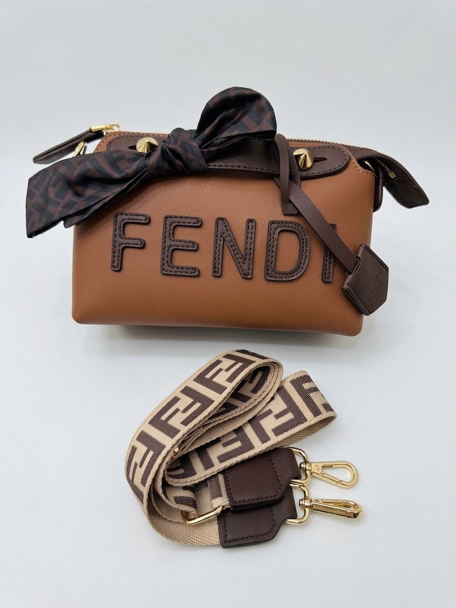İTHAL +A PREMİUM KALİTE FENDİ ÇANTA