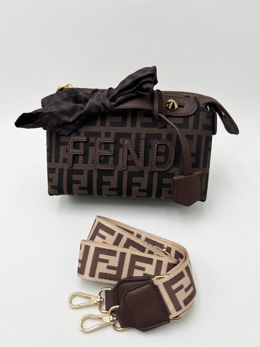 İTHAL +A PREMİUM KALİTE FENDİ ÇANTA