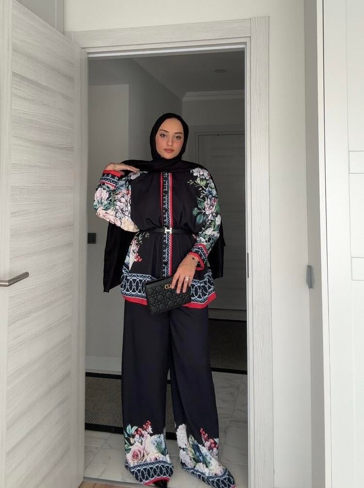 LADY ROSE SUIT