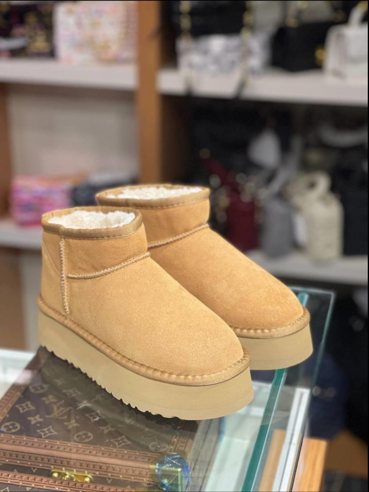UGG CLASSİC MİNİ BEİGE