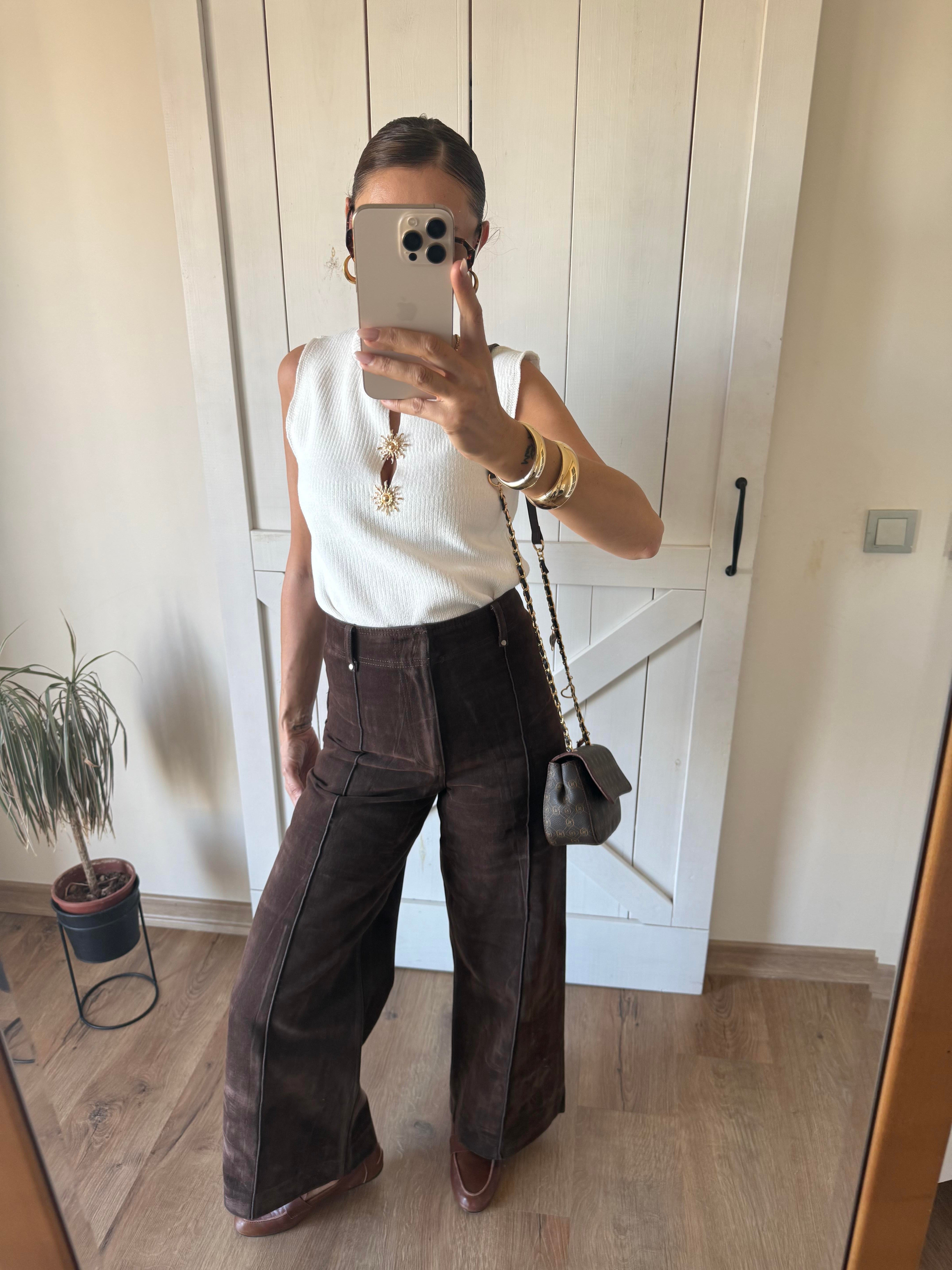 Acı Kahve Önden Çizgi Detaylı Bol Paça Kadife Pantolon